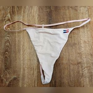 PRE LOVED G STRING 💛